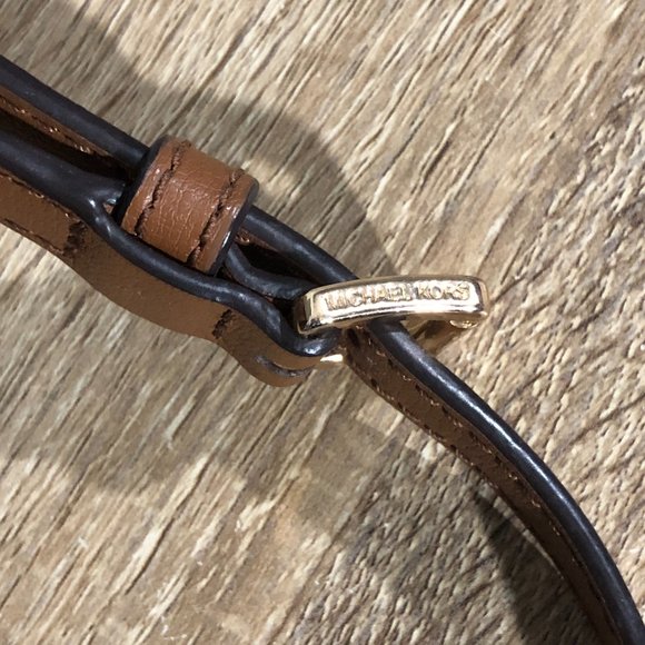 Michael Kors Mott Medium Messenger Leather Satchel Crossbody Handbag - Picture 9 of 14